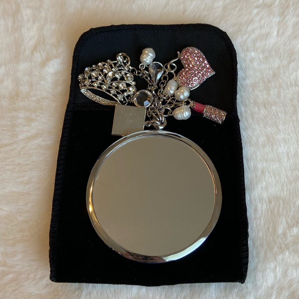 Swarovski Crystal Queen Pocket Mirror - Picture 4 of 9